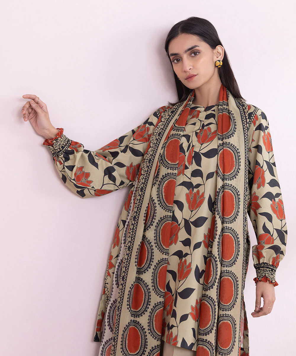 sapphire 3PC Lawn Collection U3PDY24D235Z - Image 3